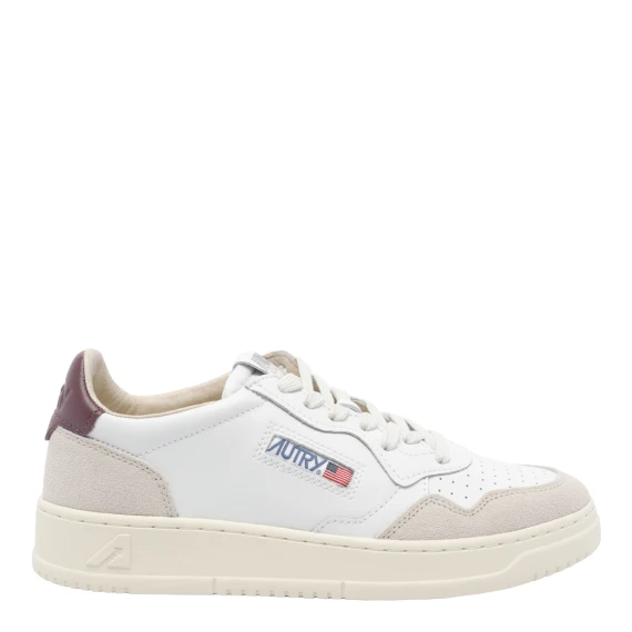 MEDALIST LOW SNEAKERS