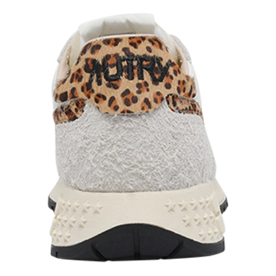 reelwind low wom ut24 suede/net ecru/platinum