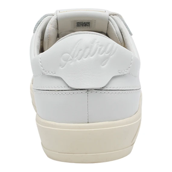 Sneakers White