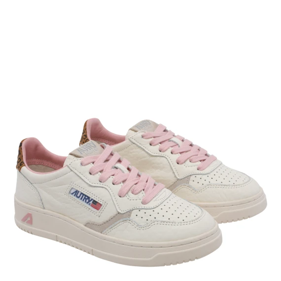 Sneakers White
