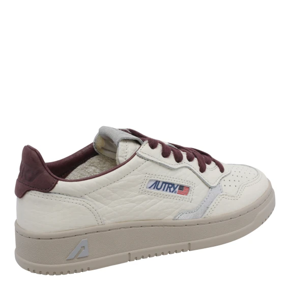 Sneakers White
