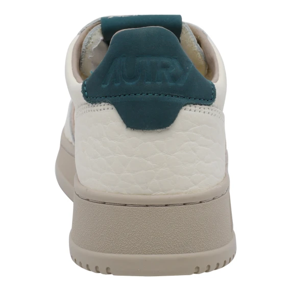 Sneakers White