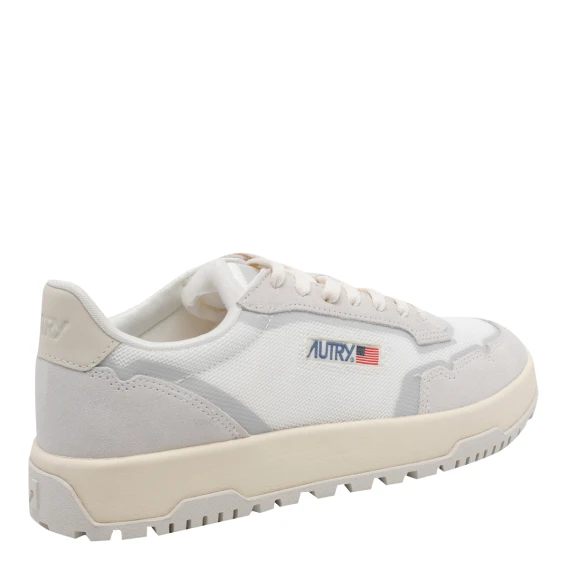 Sneakers White