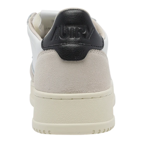Sneakers White