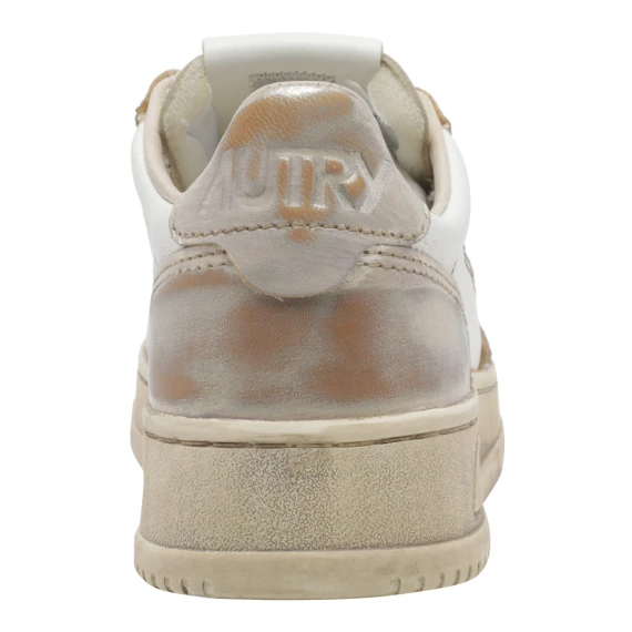 Sneakers White