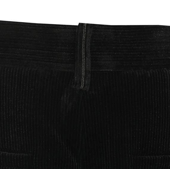 Pantaloni neri