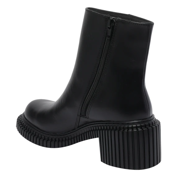 Camper Boots Black