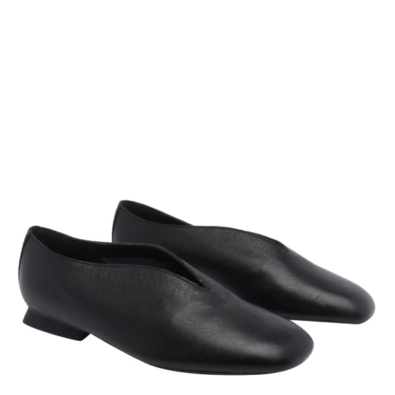 Flat shoes Black