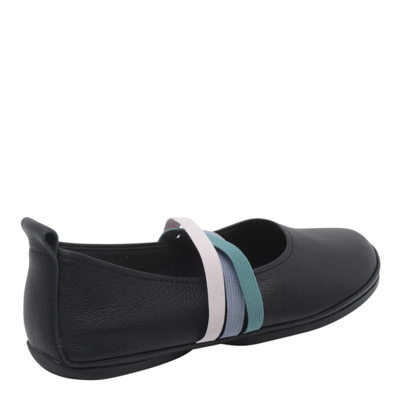 Flat shoes Black