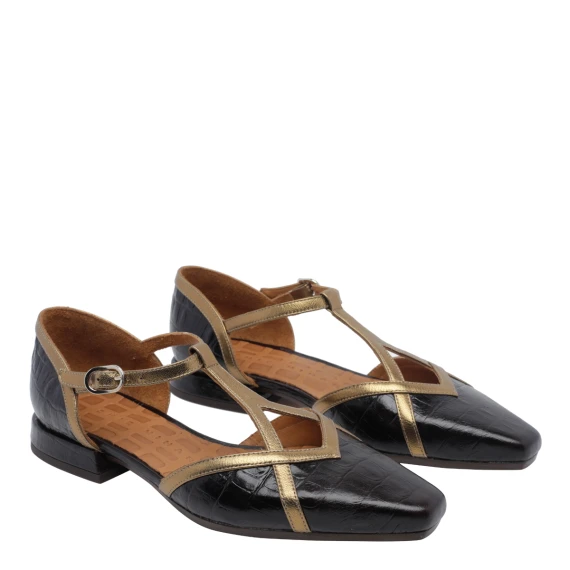 Black and Gold Giden Flat