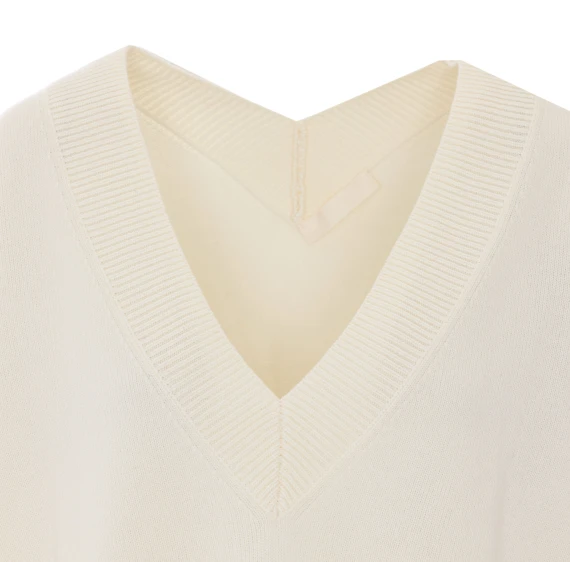 Cream V-neck sweater Eleh