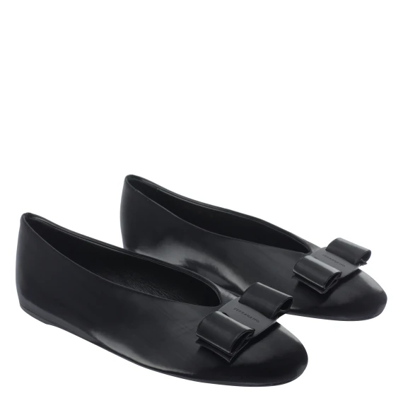 Ferragamo Scarpe basse Nero