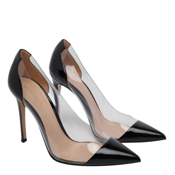 With Heel Black