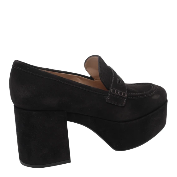 With Heel