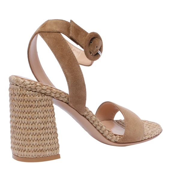 Sandali marroni Gianvito Rossi