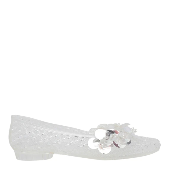 Flat shoes White