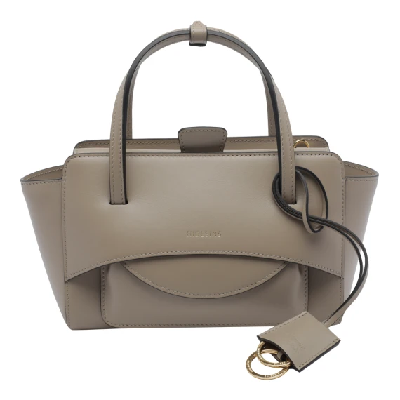 Bags.. Beige