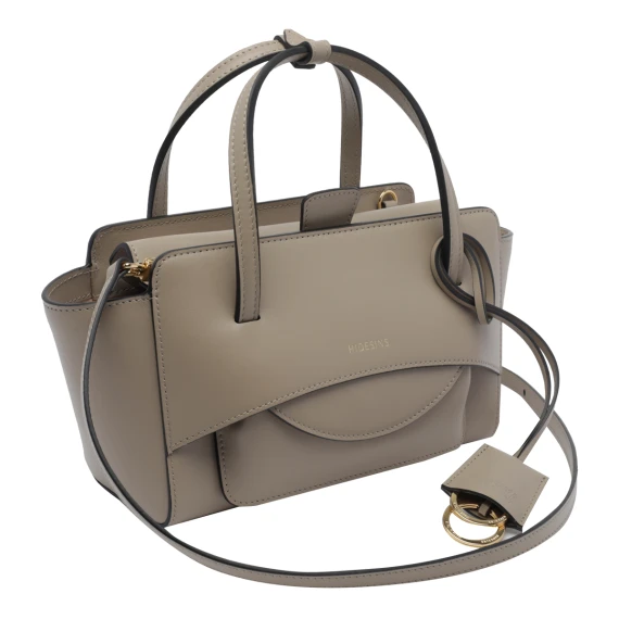 Bags.. Beige