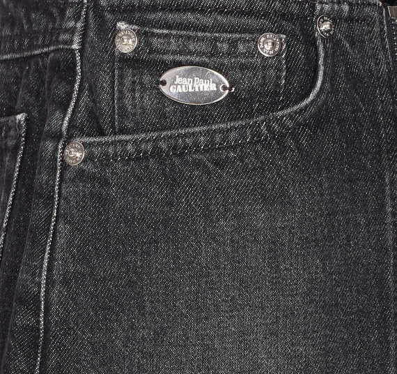 MINI DENIM FRONT ZIPPED SKIRT