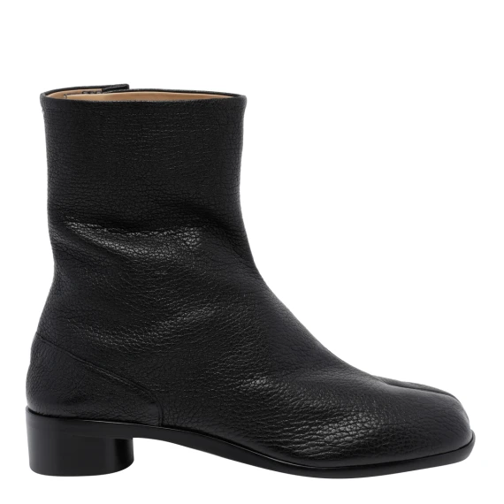 Black Tabi leather ankle boots Maison Margiela