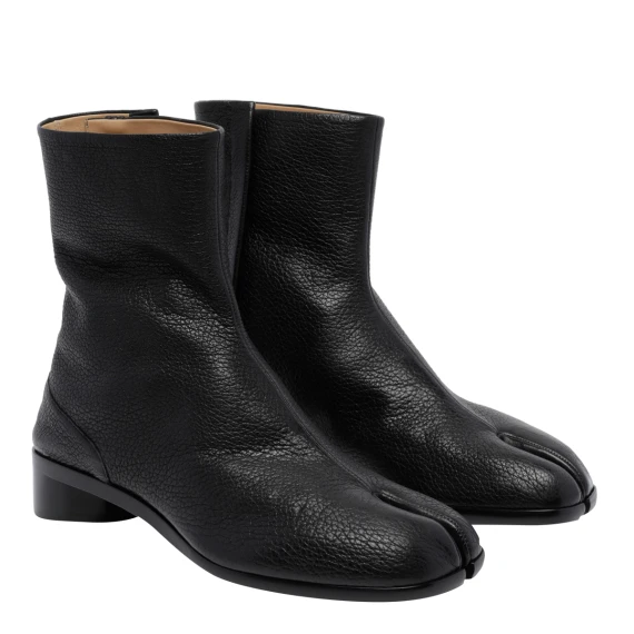 Black Tabi leather ankle boots Maison Margiela