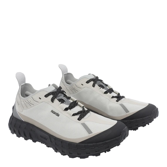 Sneakers grigie NORDA