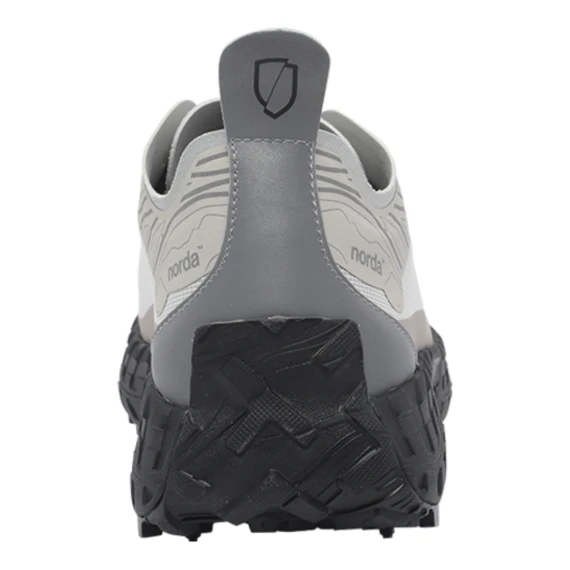 Sneakers grigie NORDA