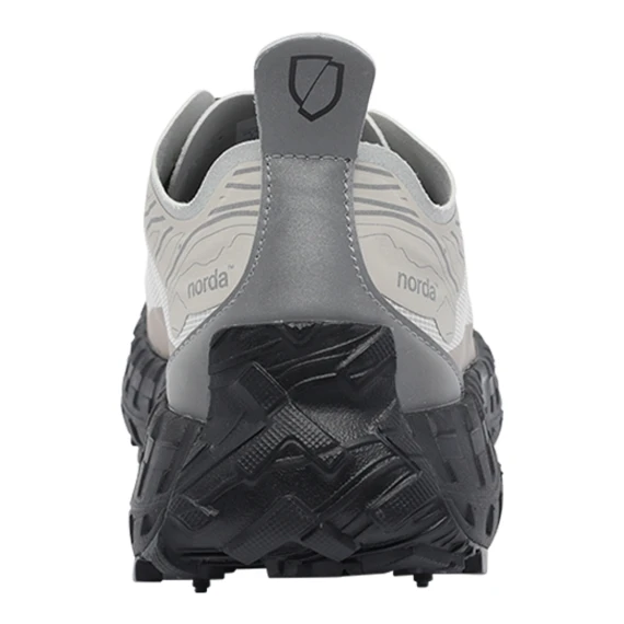 Sneakers grigie NORDA