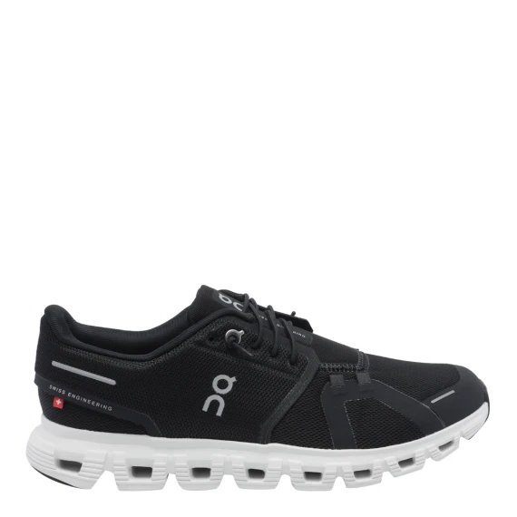 Sneakers nere