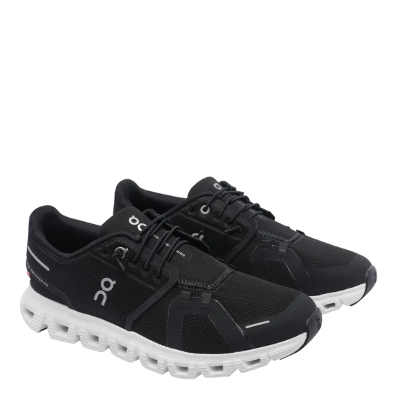 Sneakers nere
