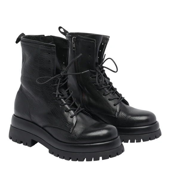 Pawelk's Boots Black