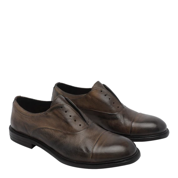 Scarpe basse Marrone