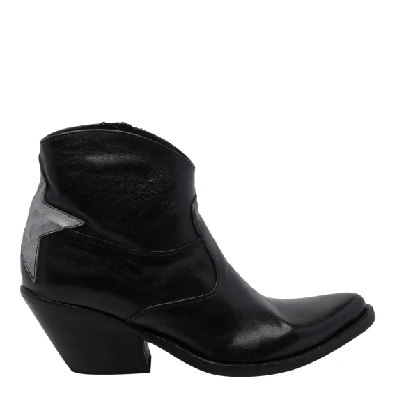 Boots Black