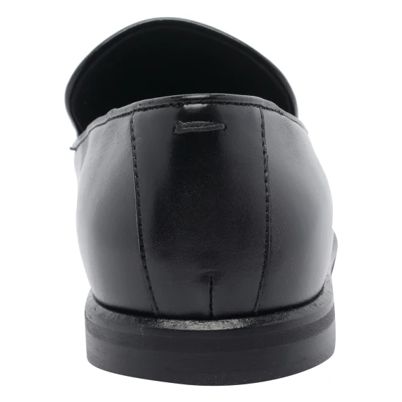 POEVE Scarpe basse Nero