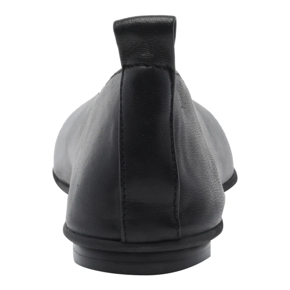 Black Nada Flat Shoes