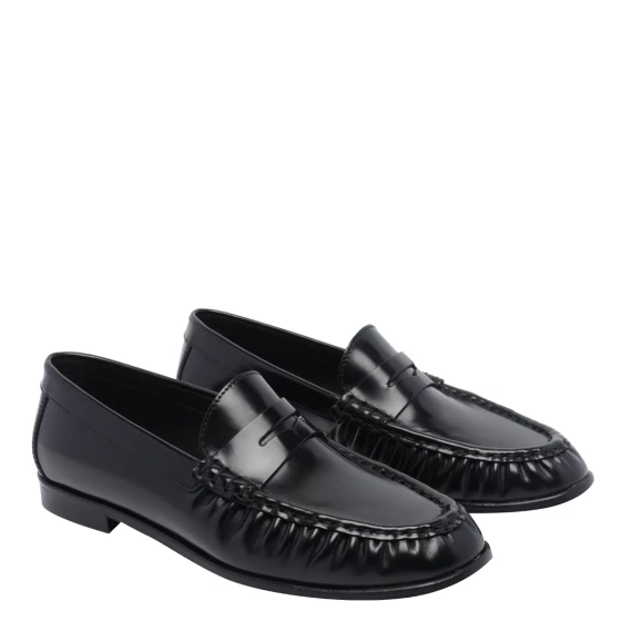 Milla black loafers POEVE