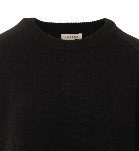 Sweaters Black