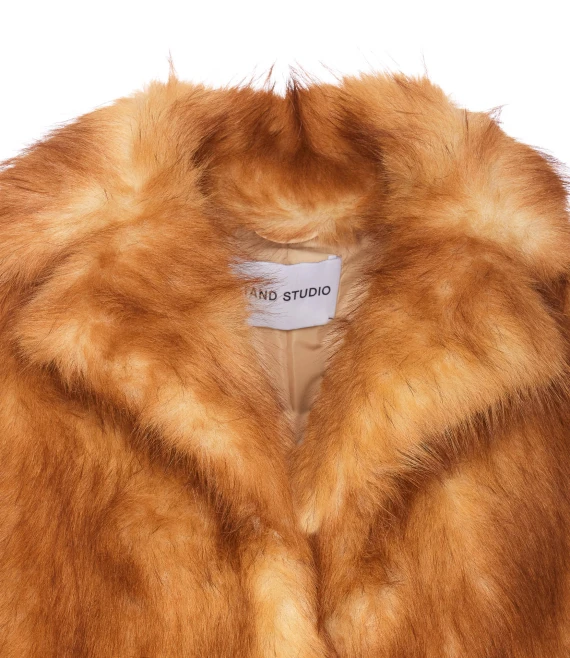 Stand Studio Giacche Marrone