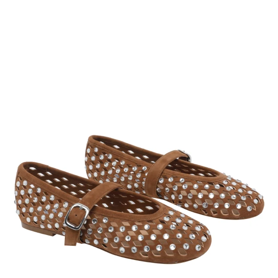 Flat shoes Brown