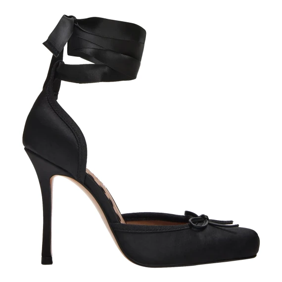 Black Larina Pumps Steve Madden