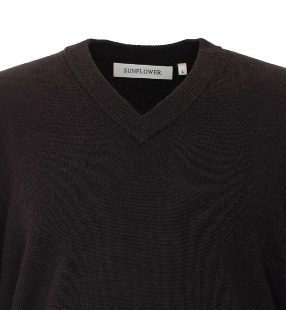 Dark brown V-neck sweater Sunflower