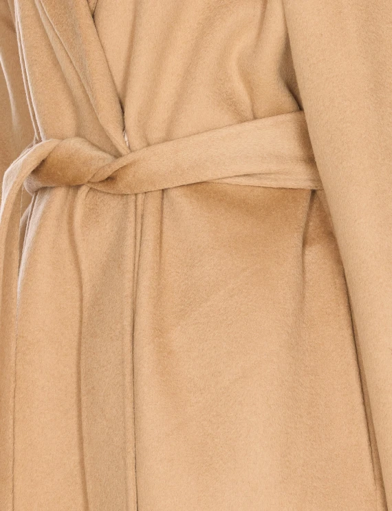 THE DYNAMIS STUDIO Coats Beige