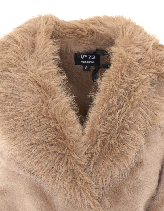 Gilet beige chiaro in effetto pelliccia V°73