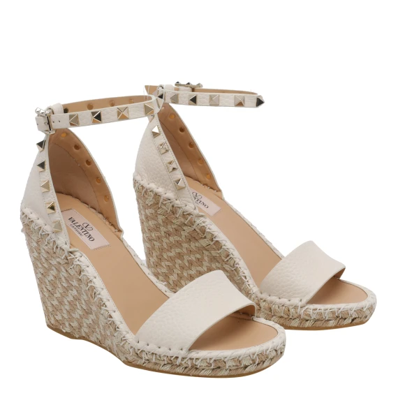 Sandals Beige