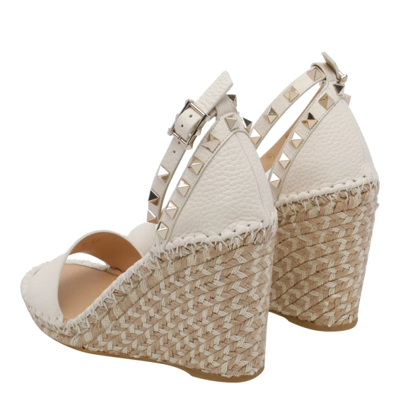 Sandals Beige