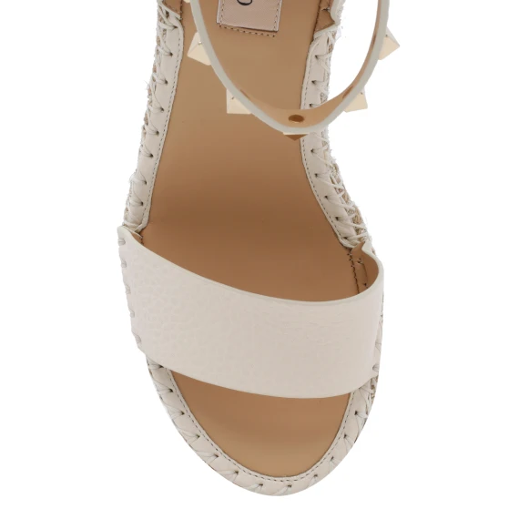 Sandals Beige