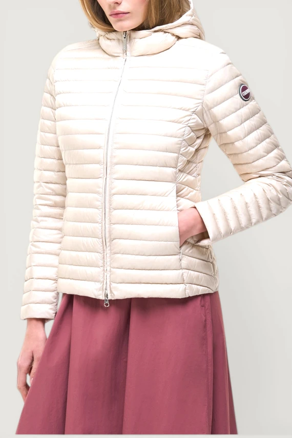 PIUMINO CORTO CON CAPPUCCIO