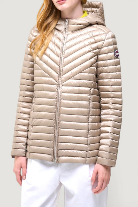 PIUMINO MEDIO CON CAPPUCCIO