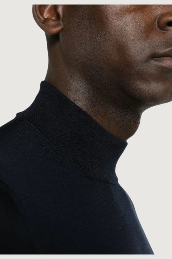 Maglione dolcevita nero DRUMOHR