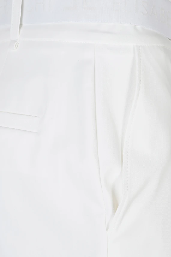 SHORTS WITH BELT